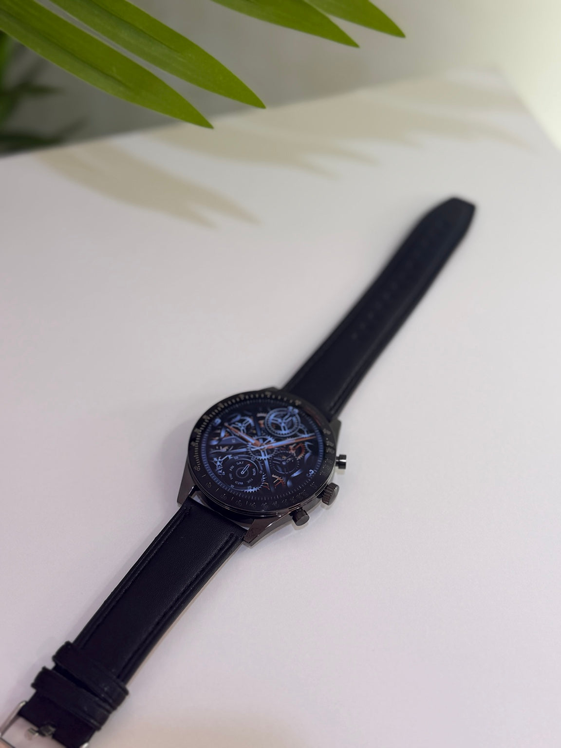 Hie-Q WR50 smart watch leather strap full product view
