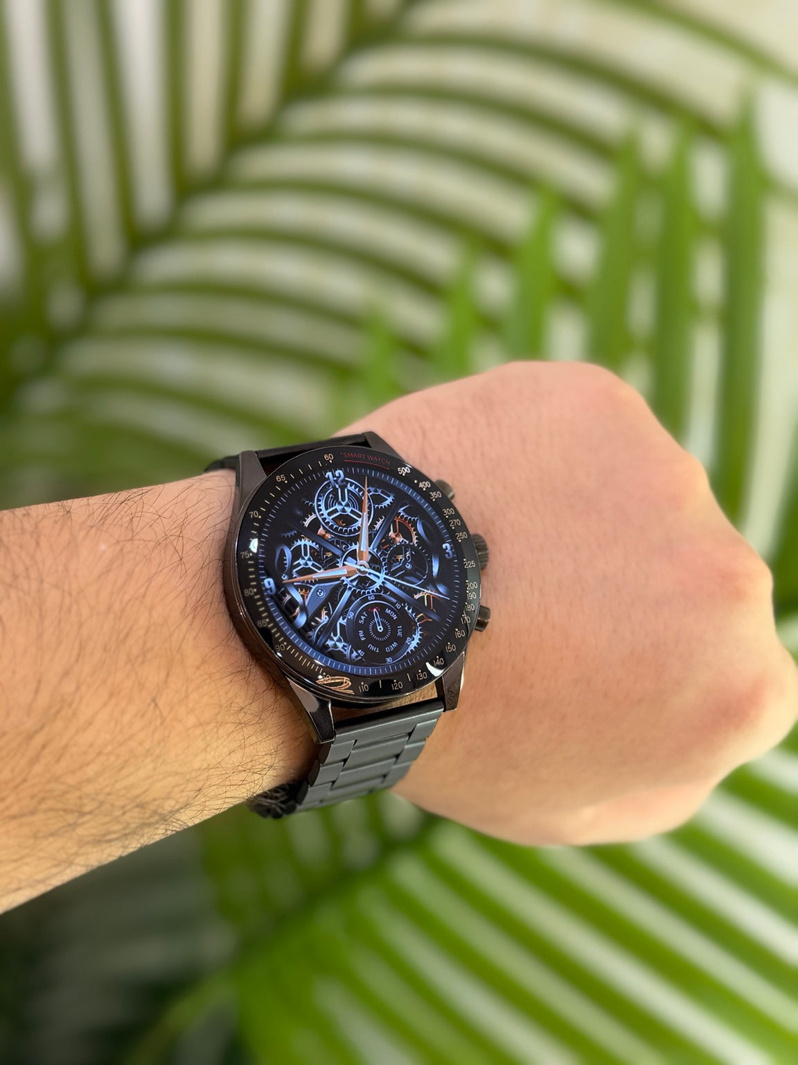 Hie-Q WR50 AMOLED Smart Watch with metal strap